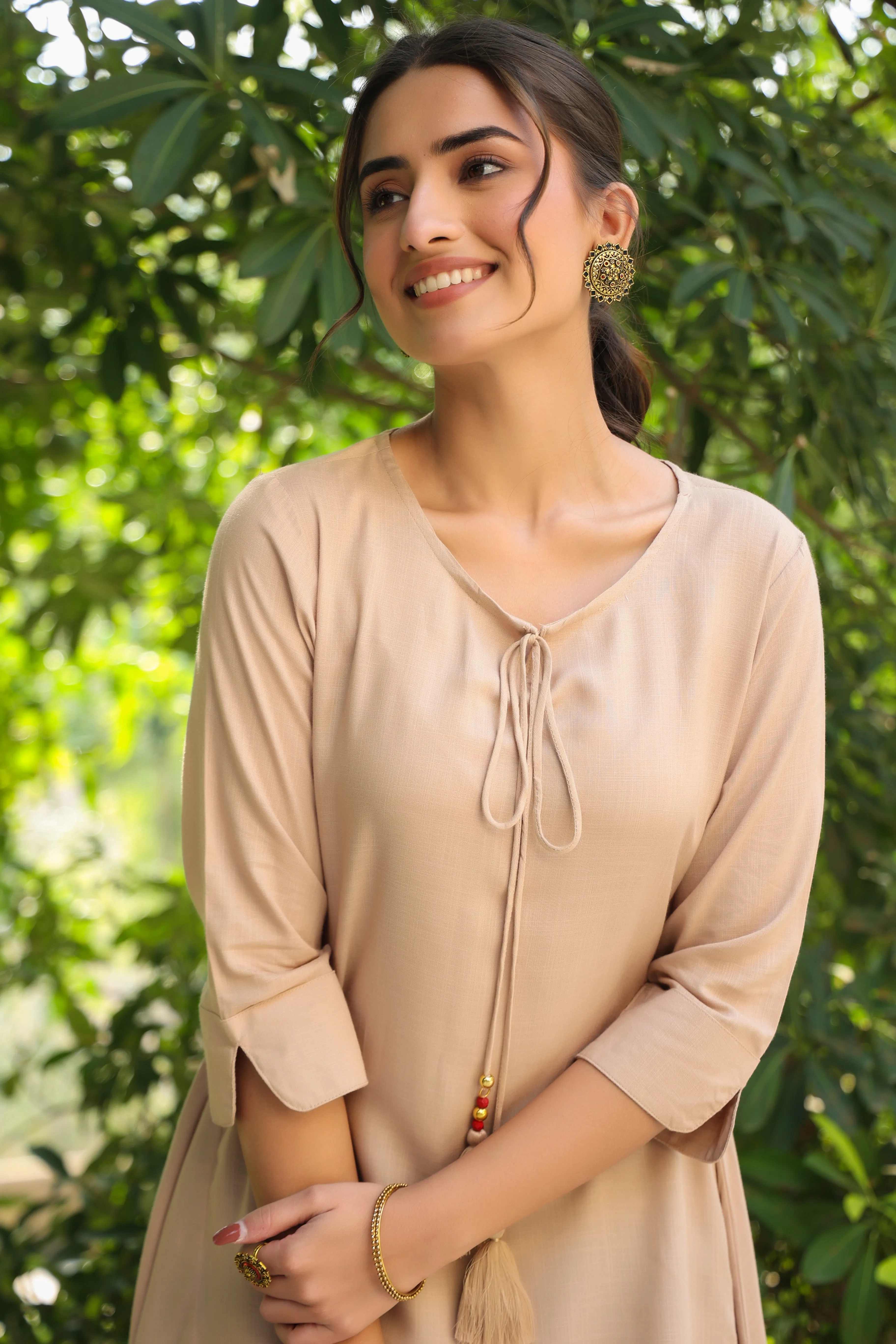 Beige Rayon Slub Solid Asymmetric Kurta