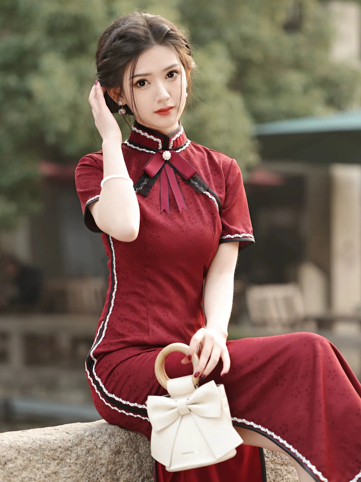 Cheongsam for Tea Ceremony, Traditional Chinese Dress, Burgundy