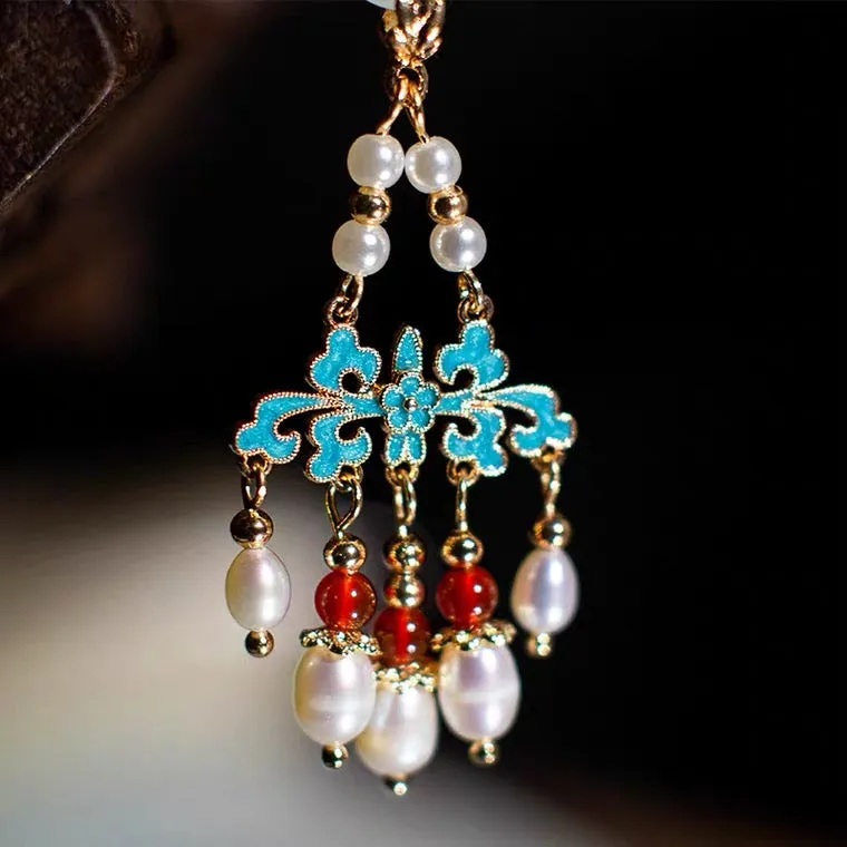 Dangle Earrings: Ming Palace