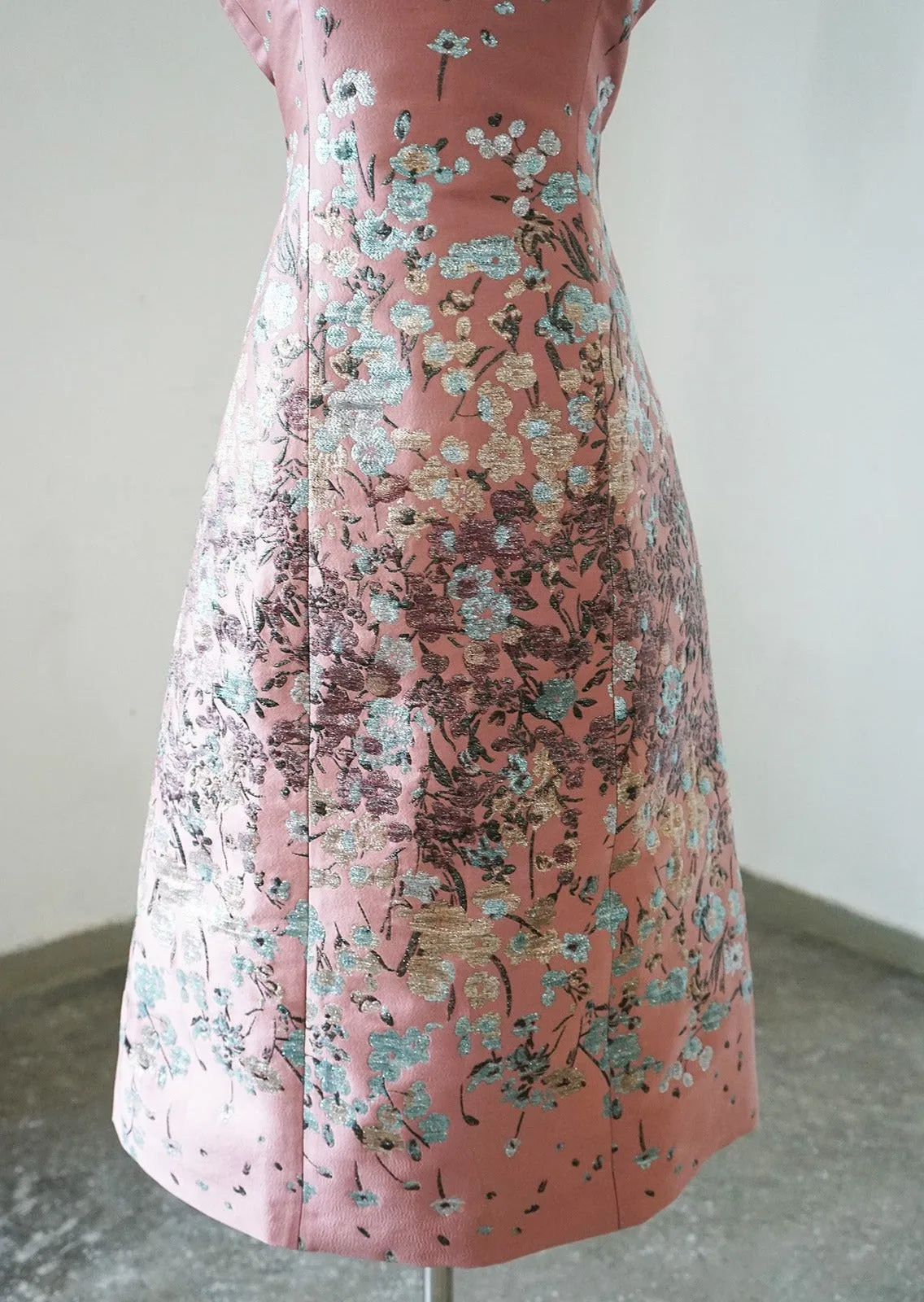 Extended Sleeves Brocade Qipao (Blush)