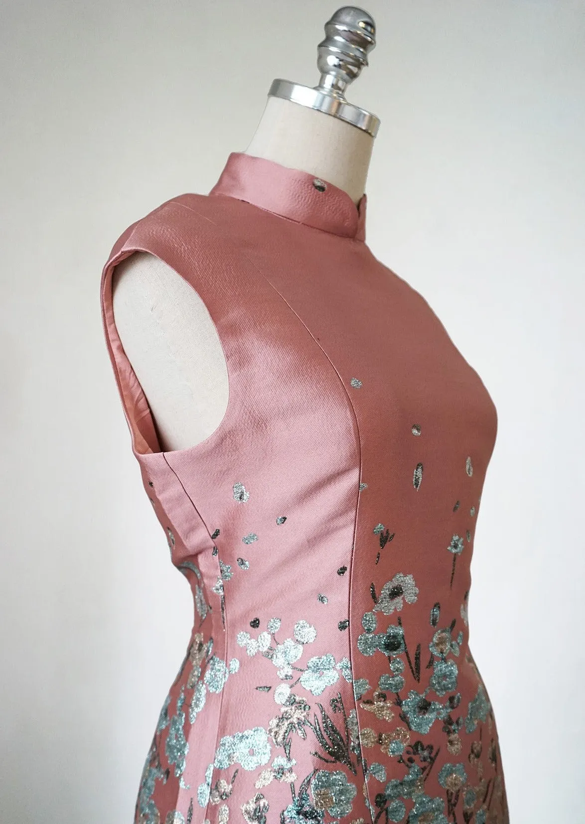 Extended Sleeves Brocade Qipao (Blush)