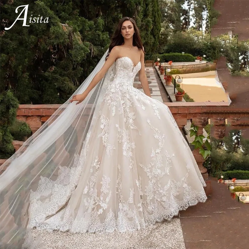 Luxury A Line Wedding Dresses 2022 Elegant Strapless Lace Appliques Bride Dress Sleeveless Tulle Bridal Gowns Vestidos De Novia