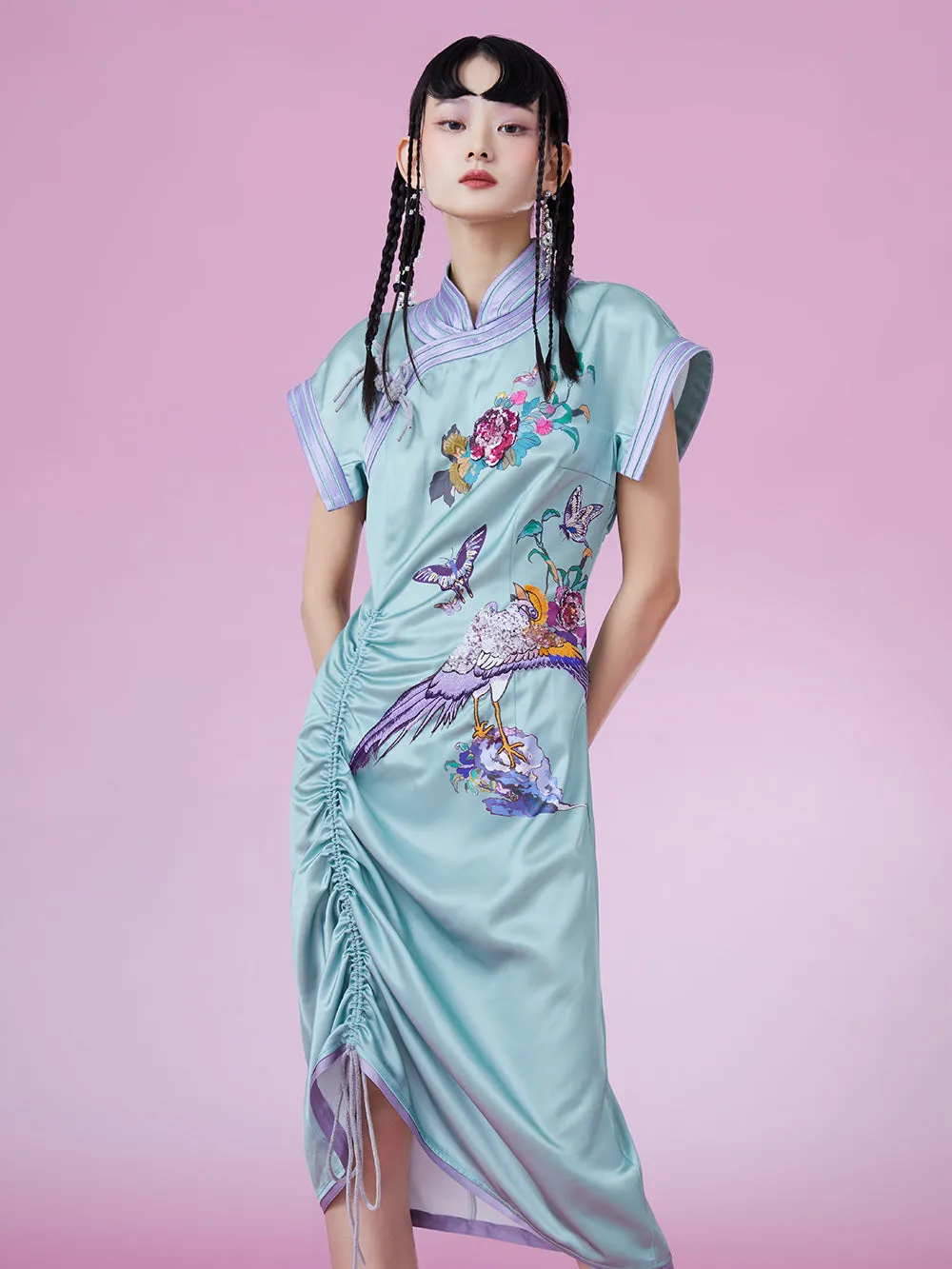 MUKZIN Embroidered Vntage Slim Charming Cheongsam