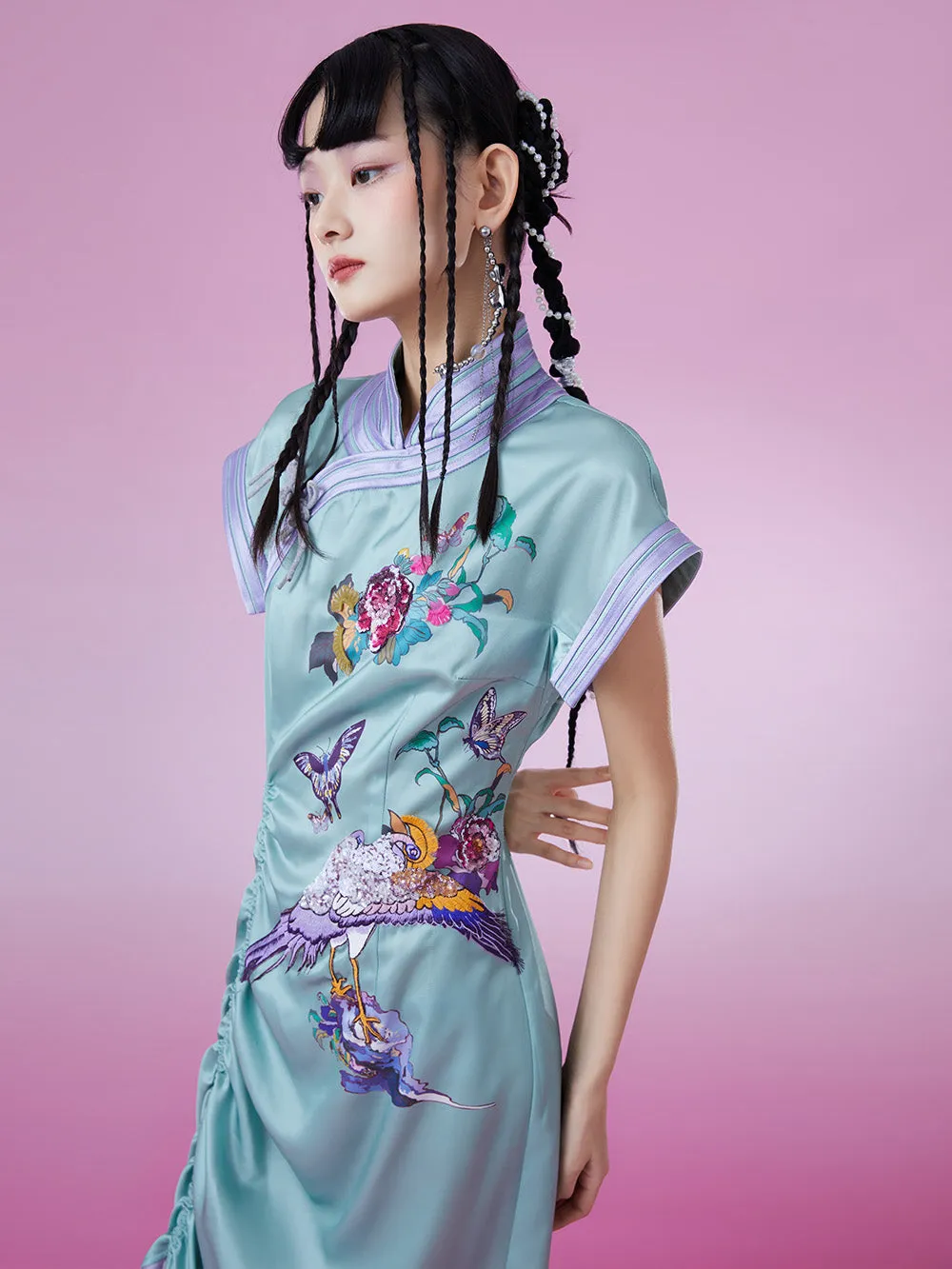 MUKZIN Embroidered Vntage Slim Charming Cheongsam