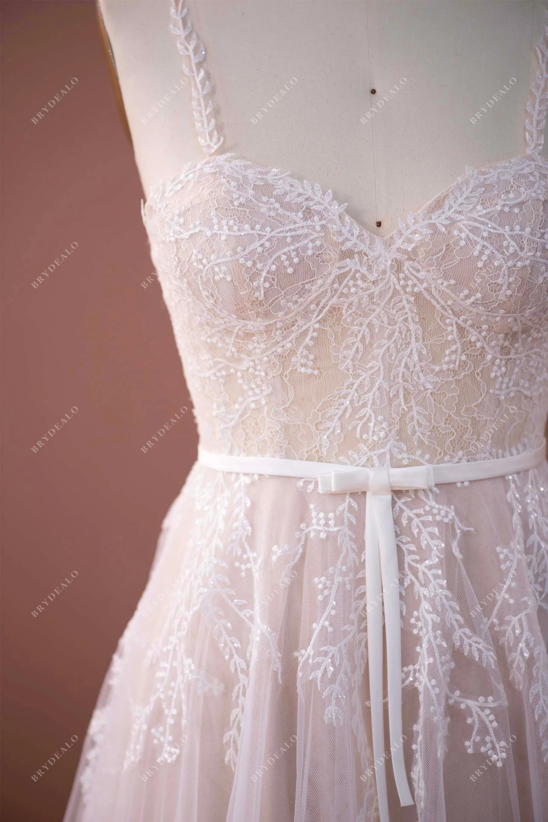 Spaghetti Straps Sweetheart Boho Lace A-line Nude Wedding Dress