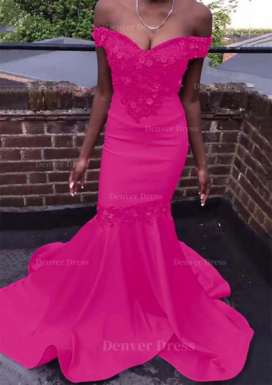 Trumpet/Mermaid Off-the-Shoulder Court Train Satin Prom Dress With Beading Flowers