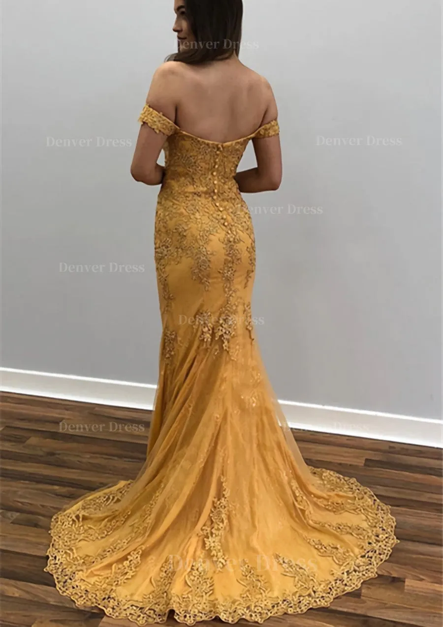 Trumpet/Mermaid Off-the-Shoulder Court Train Tulle Prom Dress With Lace Appliqued