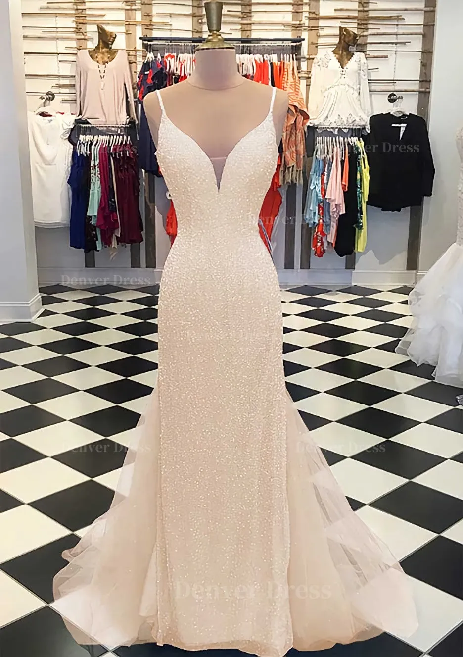 Trumpet/Mermaid V Neck Sleeveless Court Train Lace Tulle Prom Dress