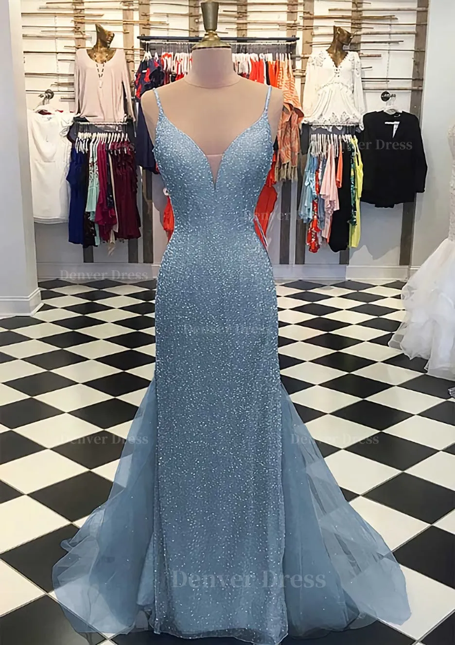 Trumpet/Mermaid V Neck Sleeveless Court Train Lace Tulle Prom Dress