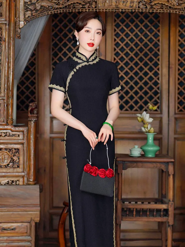 Vintage Elegant Black Long Cheongsam Dress with Lace Trim